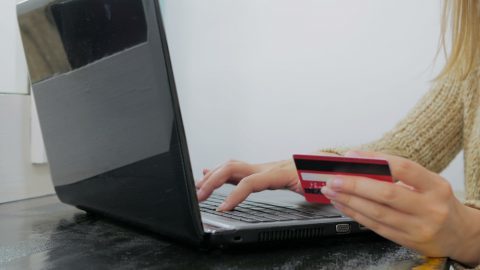 5 Invaluable Techniques to Attracting Customers Online